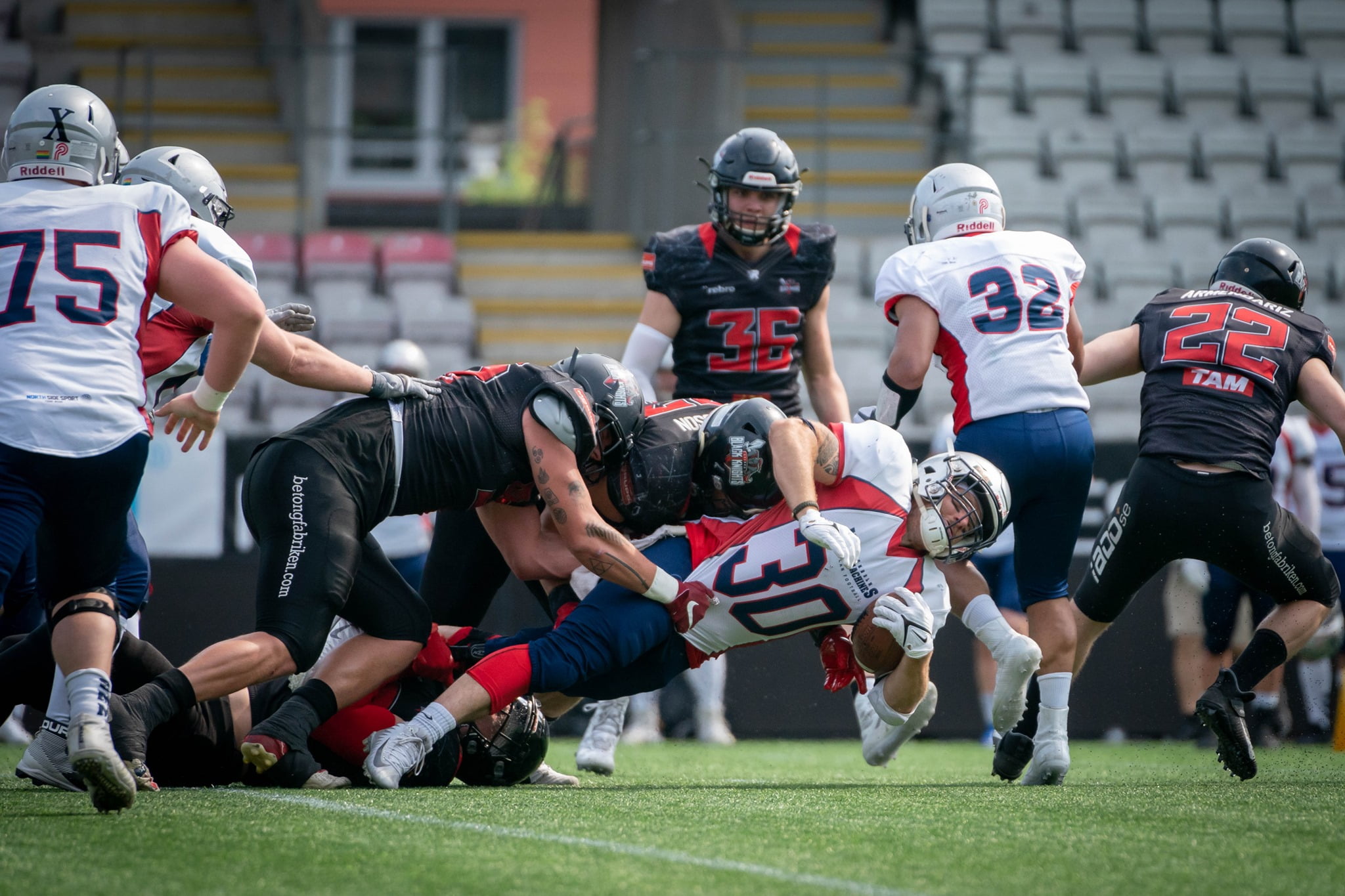 Mesta mästarna i SM-final mot laget som vill vinna för första gången