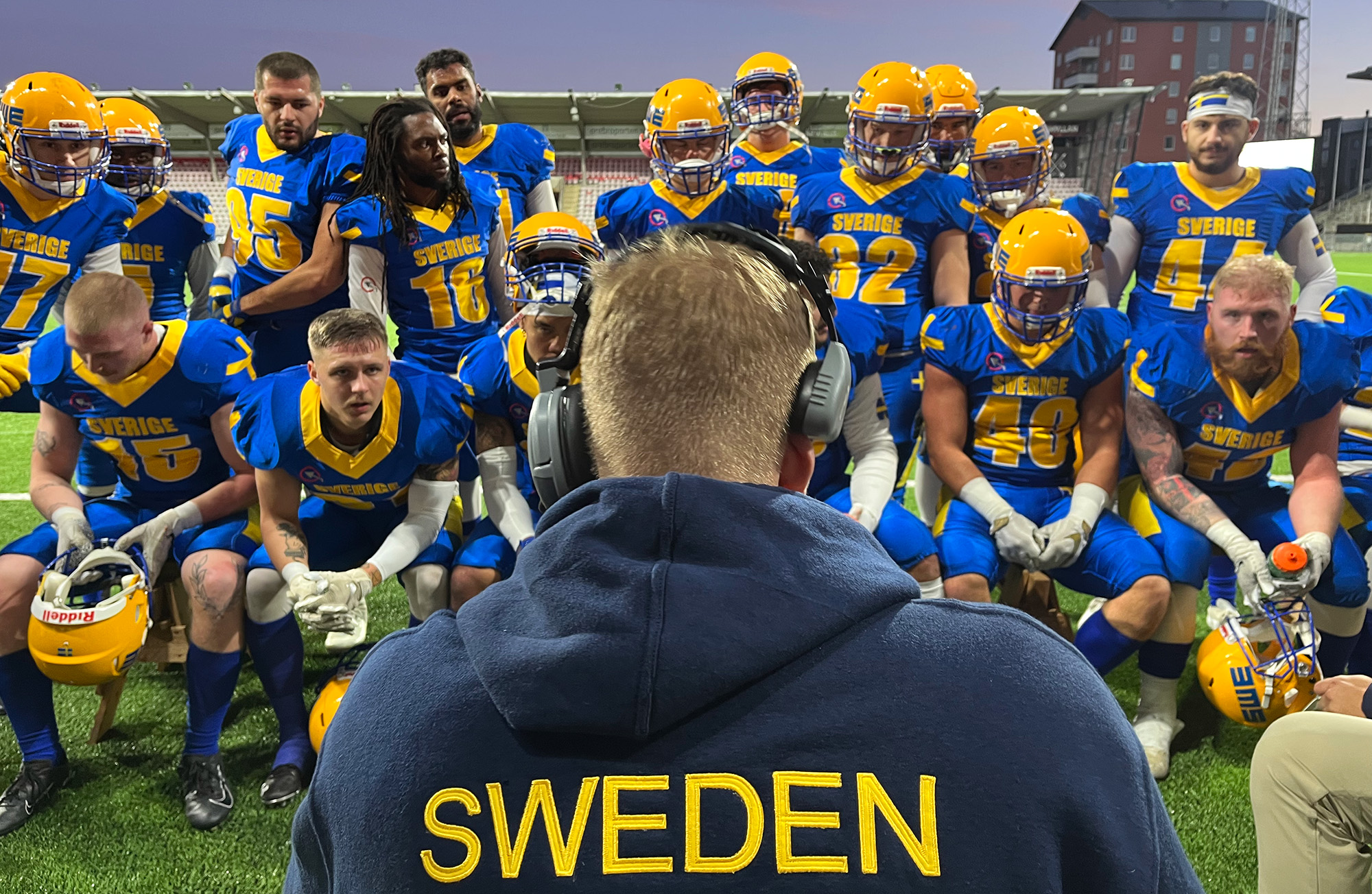 75 spelare kallade till landslagsläger