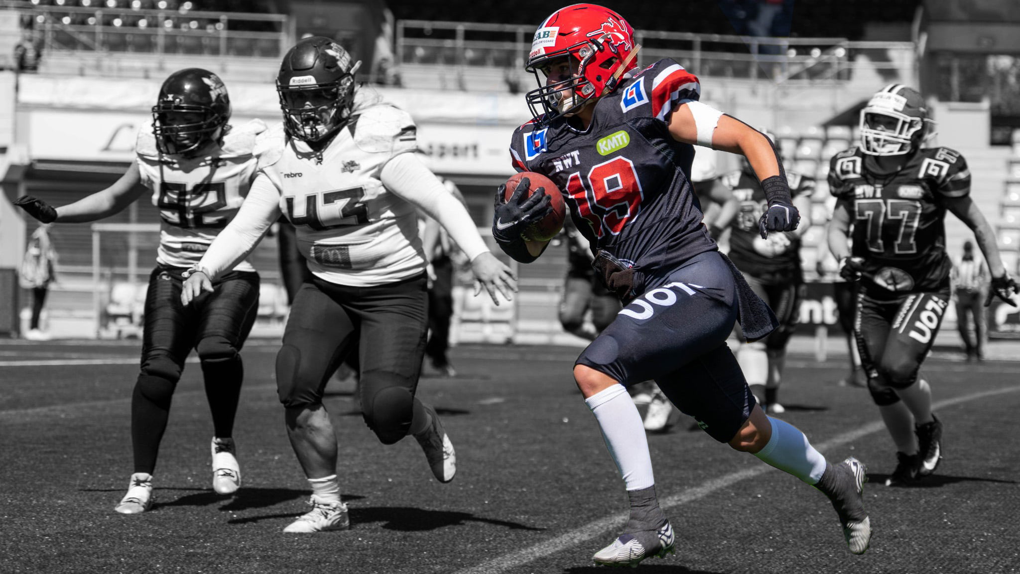 ”Vi är regerande mästare och ska ha mentaliteten att det är vi som åter får lyfta bucklan”