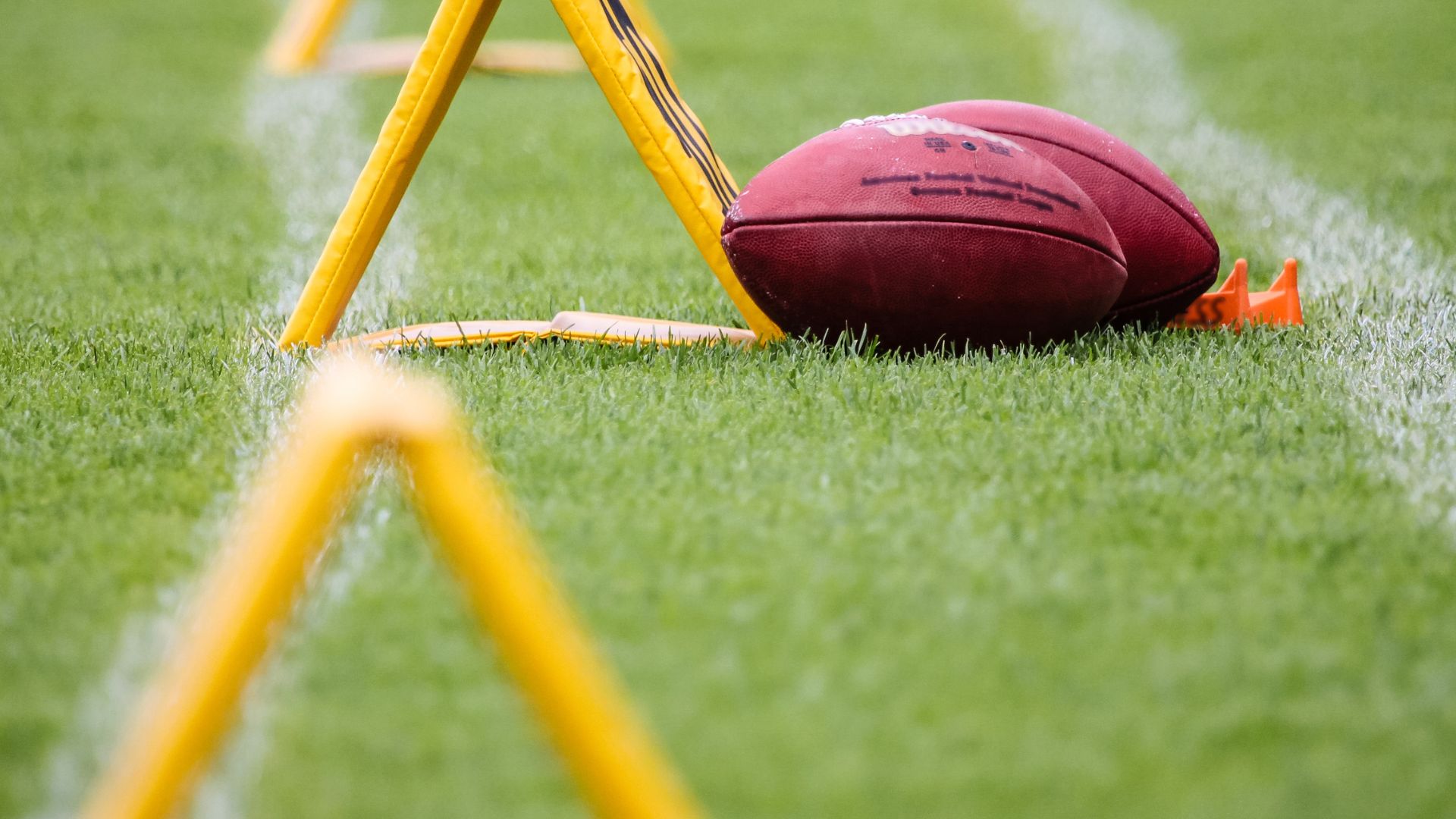 Uppdaterade tävlingsbestämmelser för den amerikanska fotbollen till 2026