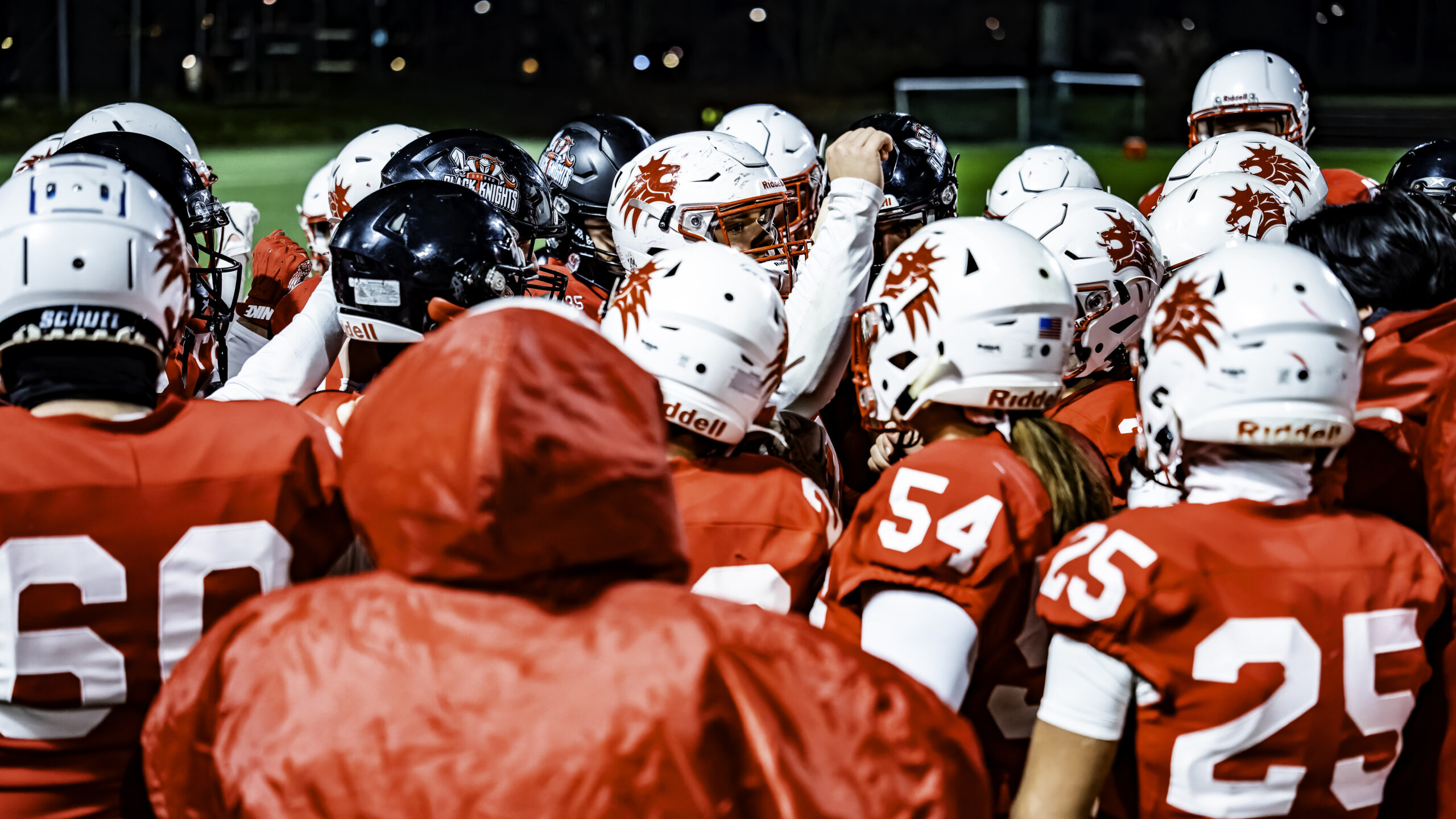 Inför U18-finalen: Ett revanschsuget och självsäkert Tyresö Royal Crowns